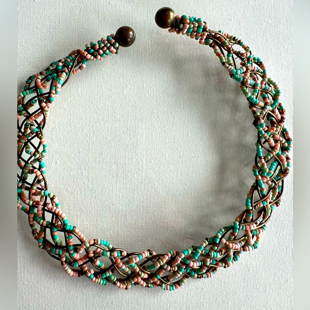 Rigid Pink turquoise metal beaded necklace